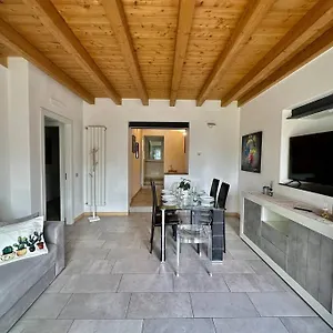 Near Train Station Luxury House 5 Beds Appartamento Bergamo